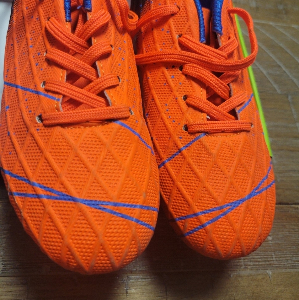 Boys soccer cleats